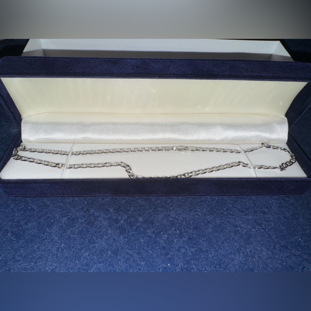 Silver Chain Necklace - Picture 2 of 4